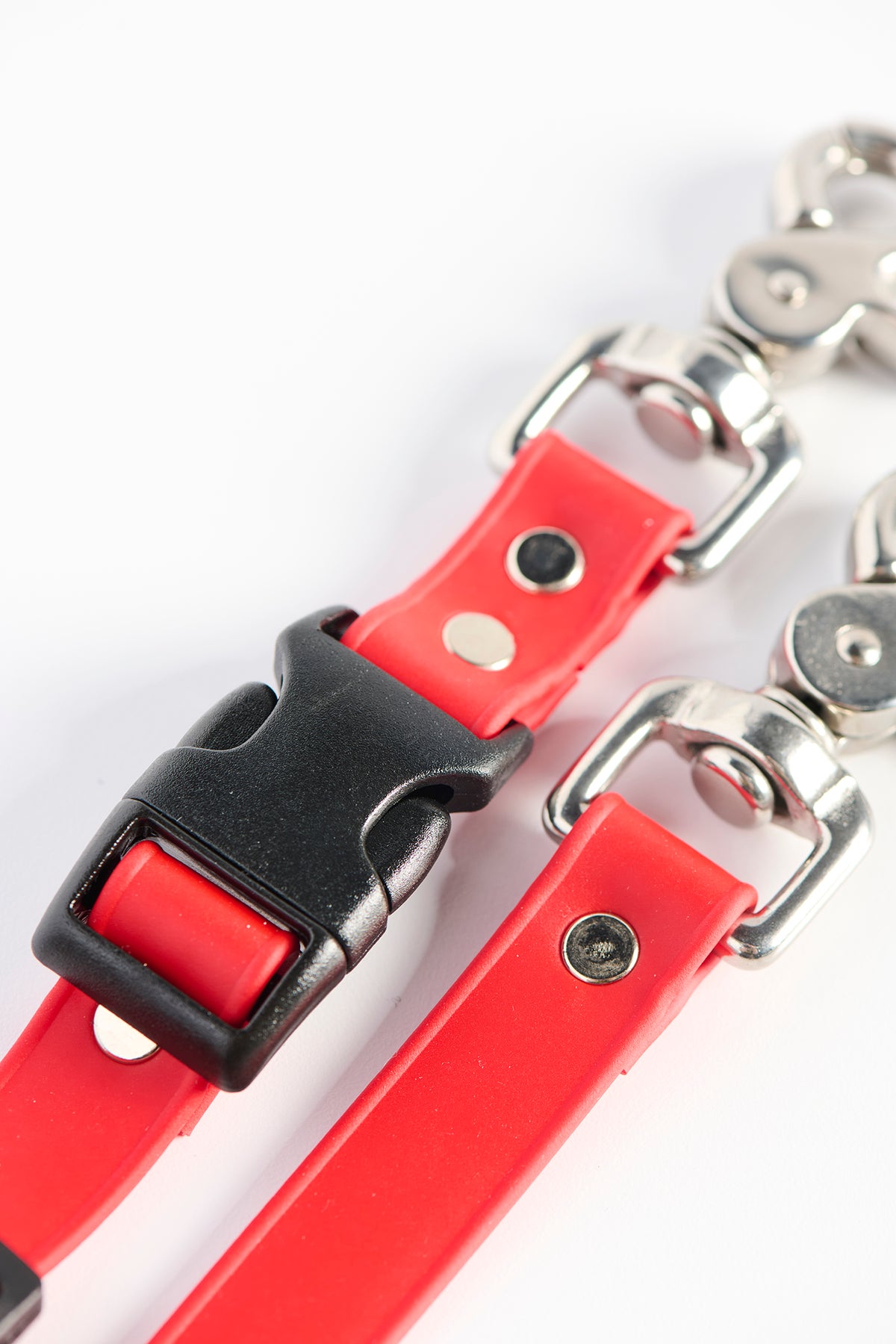 Jess Adorno Collab Red Signature Grooming Loop + Extender Set
